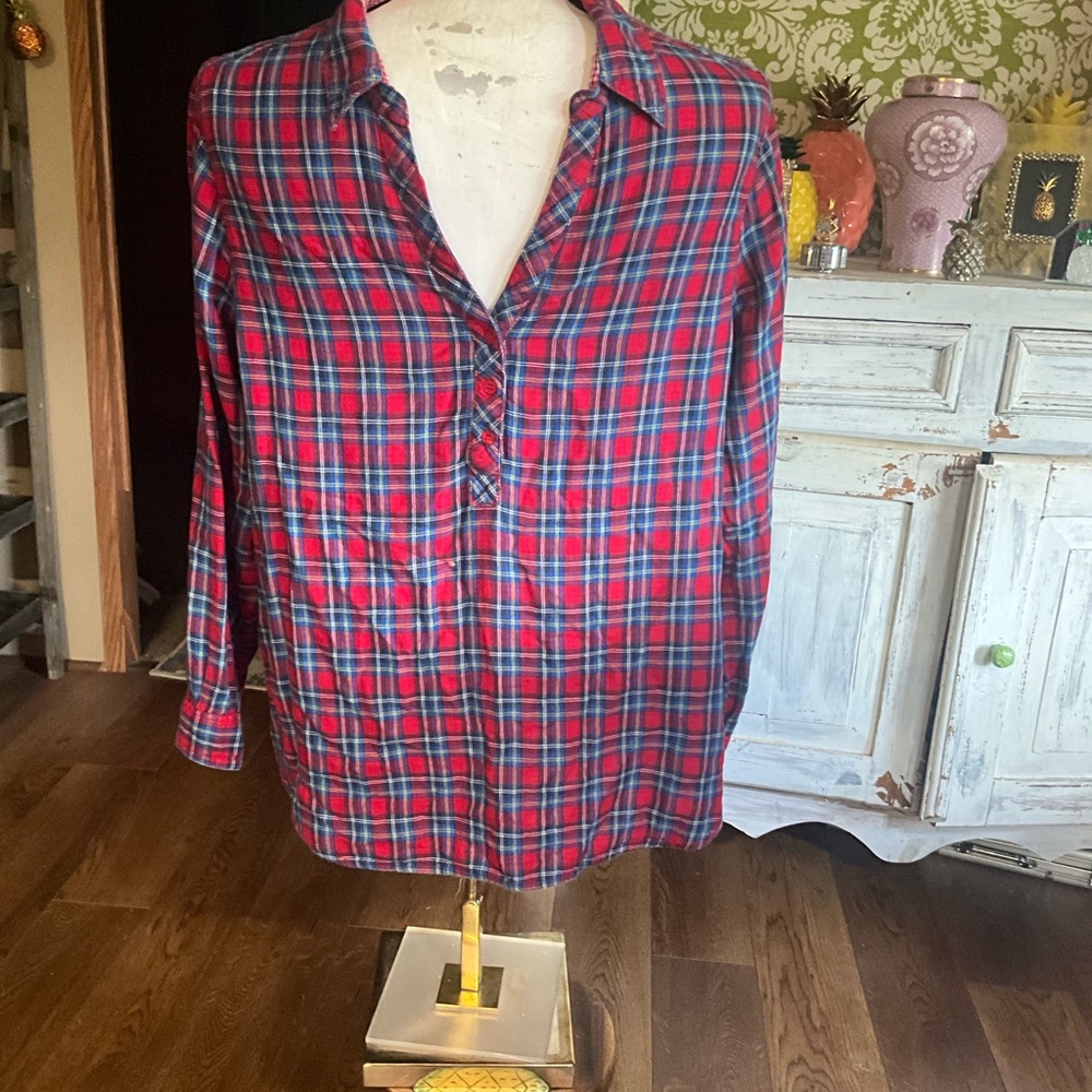 C.D. Daniel’s size 1X TOP